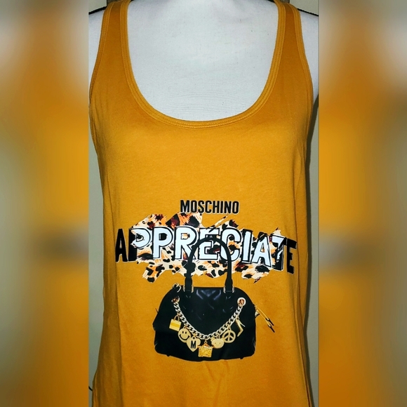 Variety of Colors. Printed Tees and Tanks. - Picture 3 of 16